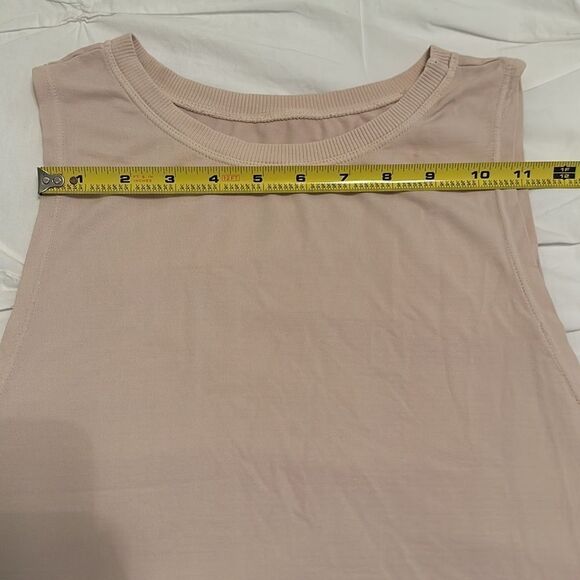 NWOT A by Avocado “Go-To Tank” Cropped Workout Tank in Mauve/Light Pink Size M - Picture 10 of 13